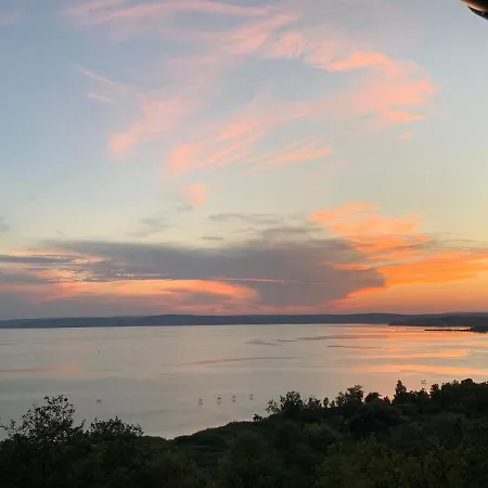 Balaton Sunset The Isle Of Calm Vila